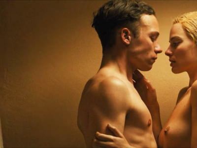 Секс Марго Робби в фильме Страна грёз