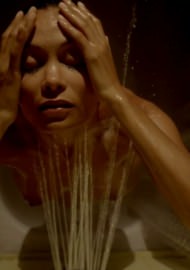 golaya-tendi-nyuton-23 Голая грудь Тэнди Ньютон