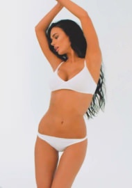 Яна Кошкина в трусиках