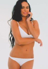 Яна Кошкина в трусиках