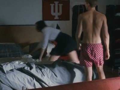 Энн Хэтэуэй в фильме День святого Валентина