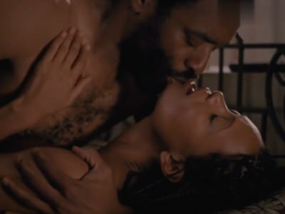 Секс сцена Тэнди Ньютон в фильме Половина жёлтого солнца