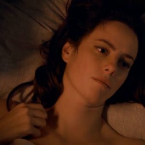 seks-kai-skodelario-ceplyayas-za-lyod-13 Секс Каи Скоделарио в сериале Цепляясь за лёд