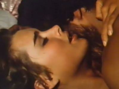 Секс Молодой Брук Шилдс в фильме Сахара