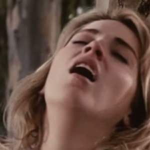 seks-molodoj-sheron-stoun-krov-i-pesok-4 Секс молодой Шерон Стоун в фильме Кровь и песок