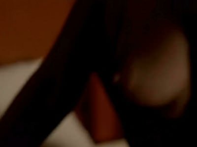 Секс Тэнди Ньютон в сериале Бестия