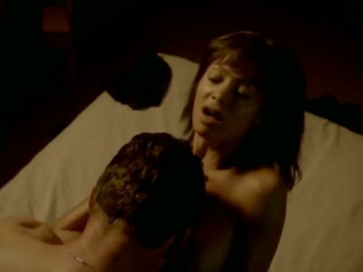 Секс Тэнди Ньютон в сериале Бестия