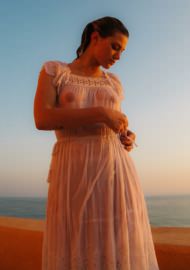 golaya-lili-rejnhart-1 Голая грудь Лили Рейнхарт