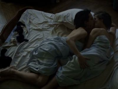 Лесбийская сцена Азии Ардженто в сериале Мафиоза