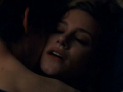 seks-lili-rejnhart-himicheskie-serdca-3 Секс Лили Рейнхарт в фильме Химические сердца