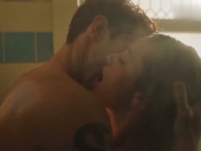 seks-lili-rejnhart-riverdejl-1 Секс Лили Рейнхарт в сериале Ривердэйл