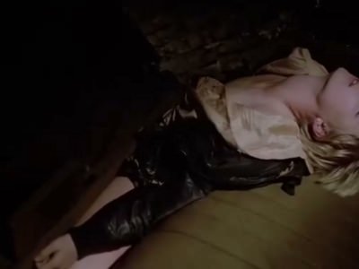 paren-podrezal-devushku-i-iznasiloval-v-mashine-4 Парень подрезал девушку и изнасиловал в машине