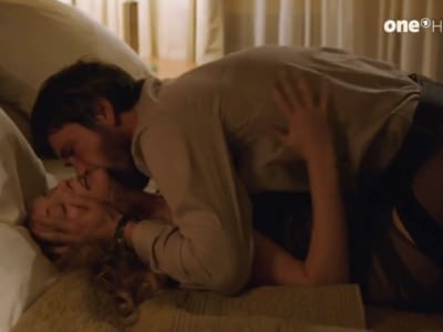 pozhilaya-prostitutka-udovletvoryaet-muzhchin-raznyh-vozrastov-1 Пожилая проститутка удовлетворяет мужчину