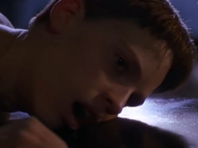 Изнасилование молодой Хилари Суэнк в фильме Парни не плачут