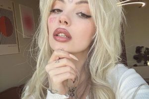 Даша Каплан слитые откровенные фото без цензуры