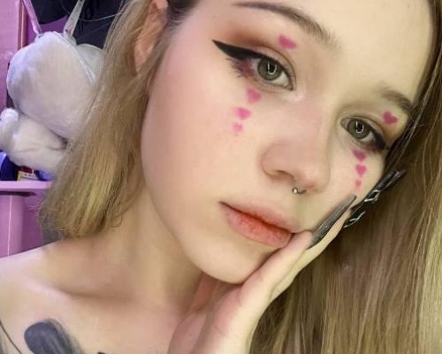 Morphe Ya слитые откровенные фото без цензуры