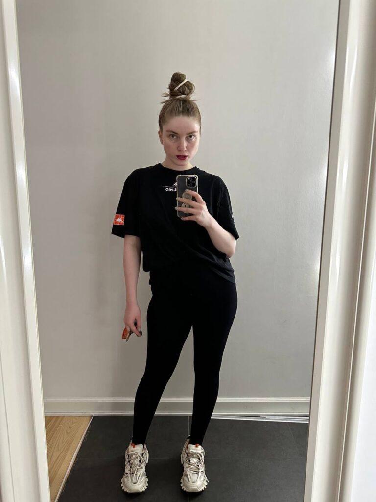 Слив горячих фото Дины Блин