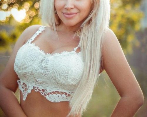 Анна Костенко слив горячих фото