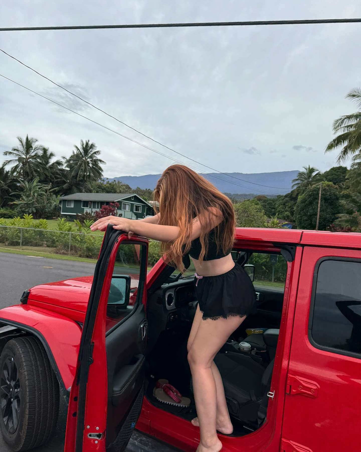 Слив Юля Годунова — слитые фото 18+