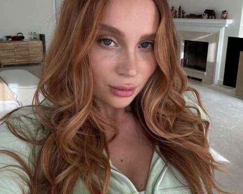 Слив Юля Годунова — слитые фото 18+