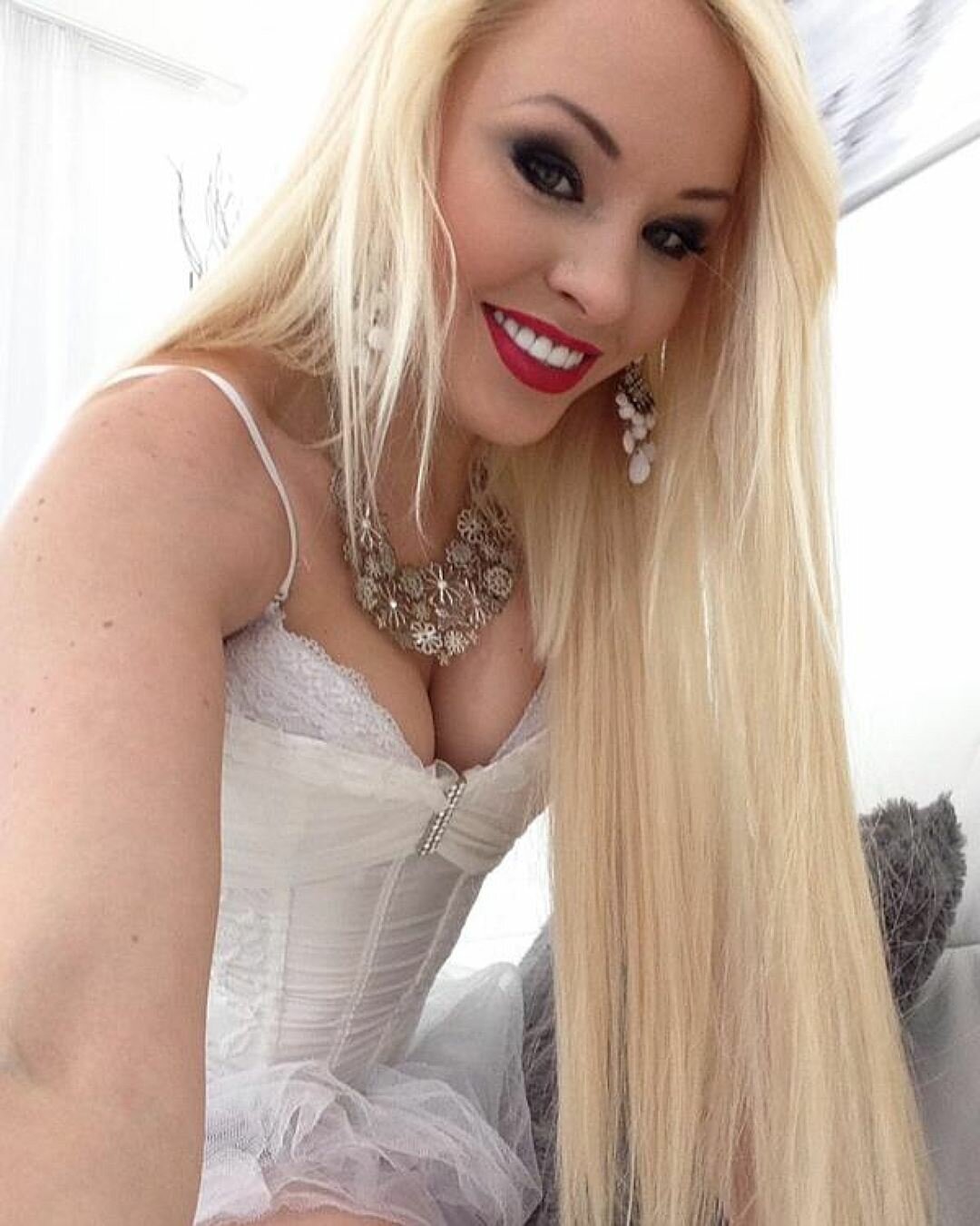 Тейлор Лола эротика в кадре | История жизни