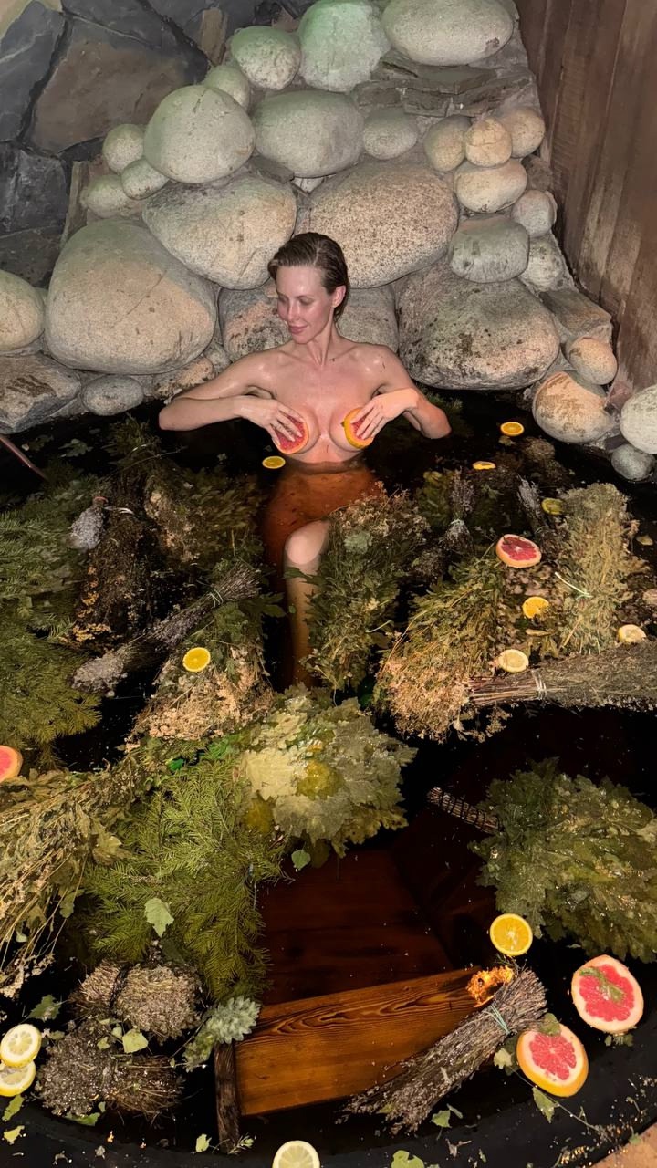 Стрельцова Оксана эротика в кадре | История жизни