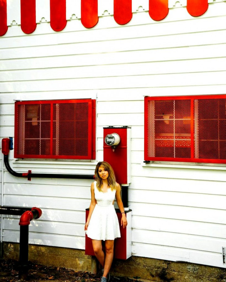 Маккарди Дженнет интимные фото | Кто она такая?