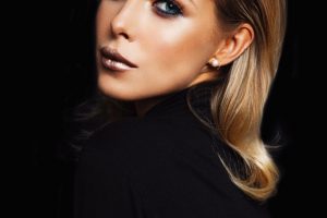 Стрельцова Оксана эротика в кадре | История жизни