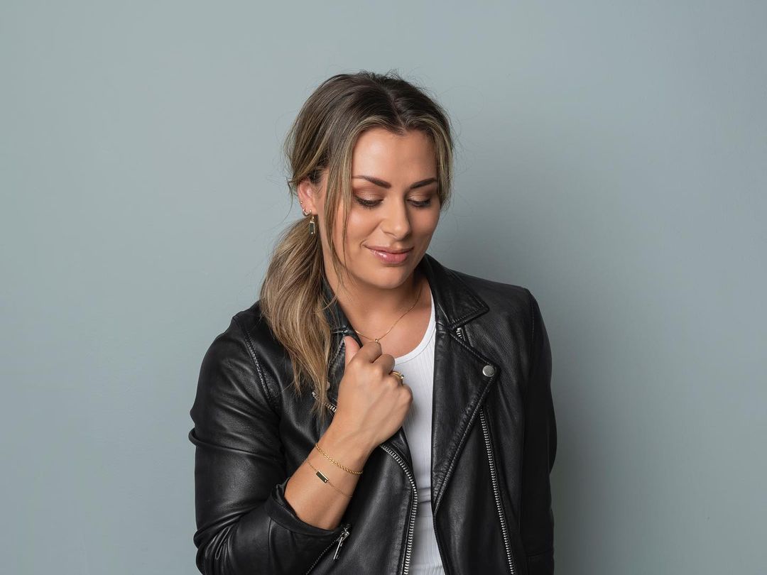 Мерк Нора пикантные фото | Что скрывает?