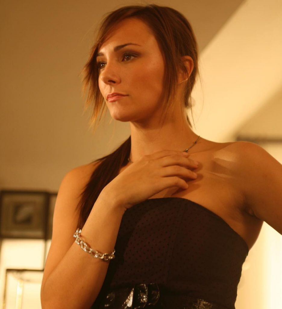 Эвиган Бриана пикантные фото | Что скрывает?