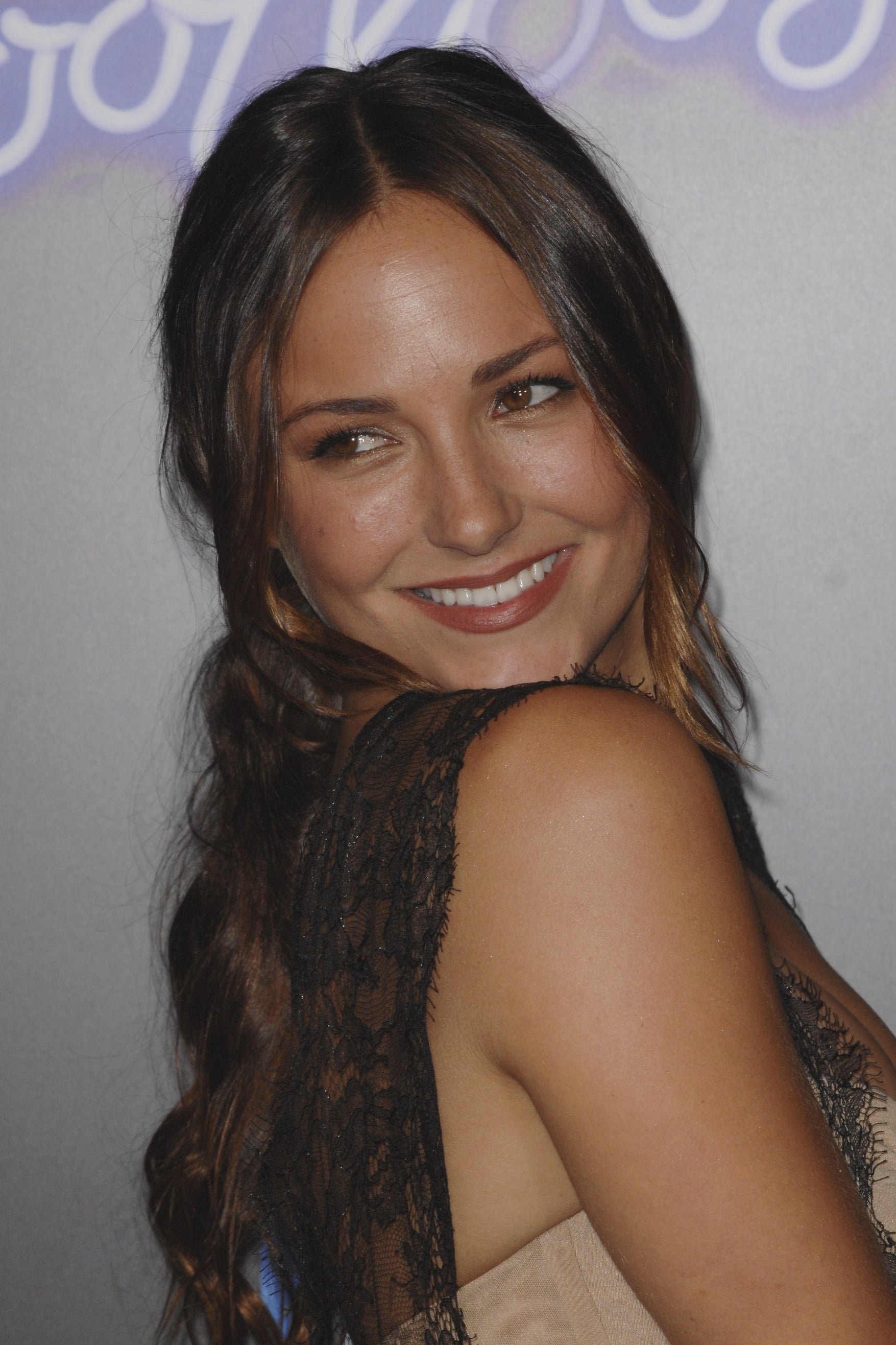 Эвиган Бриана пикантные фото | Что скрывает?