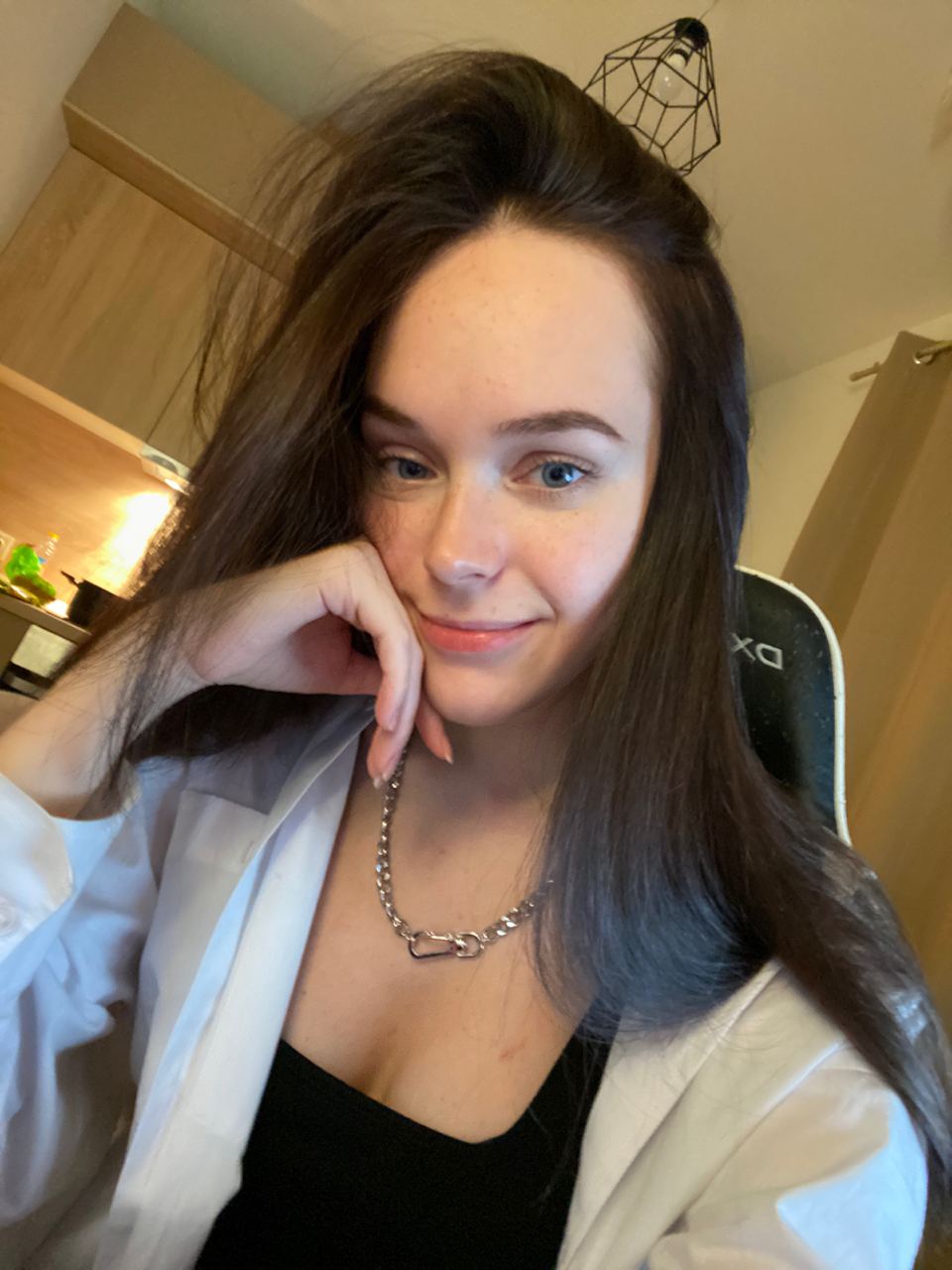 Писарева Вика эротика в кадре | История жизни