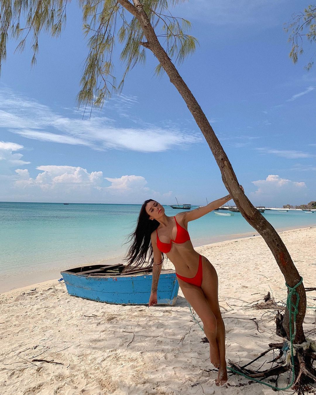 Мелисон Диана фото, которых не ждали | Биография