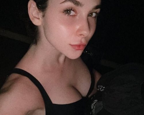 Ди Рубенс (DiRubens) в мокрой одежде | Без цензуры