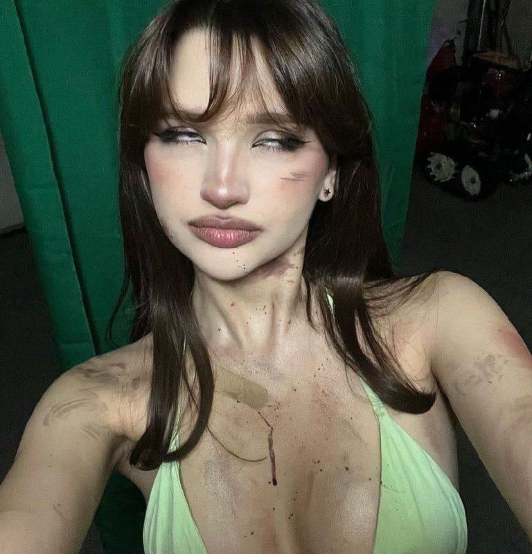 Лиза Анохина в нижнем белье | Скрытая съемка