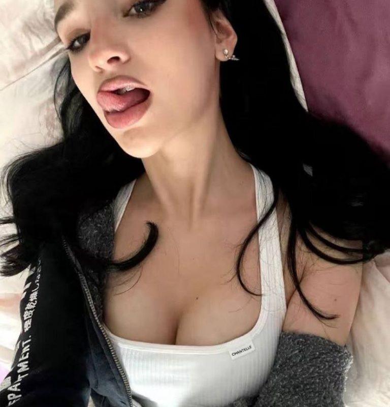 Лиза Анохина в нижнем белье | Скрытая съемка