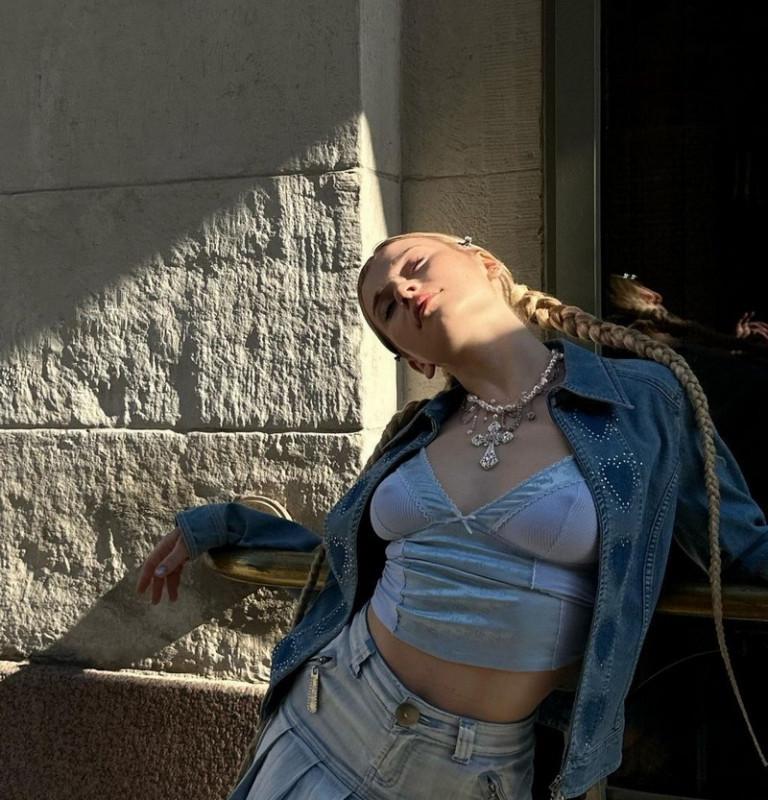 Инст Рина без цензуры | Смелые ракурсы