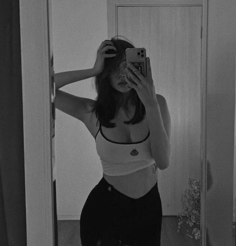 Настя Rochersha контент 18+ | Личное мнение