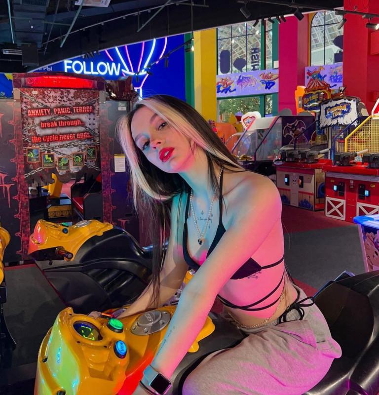 Дарьяна Галлавич контент 18+ | Закрытый архив