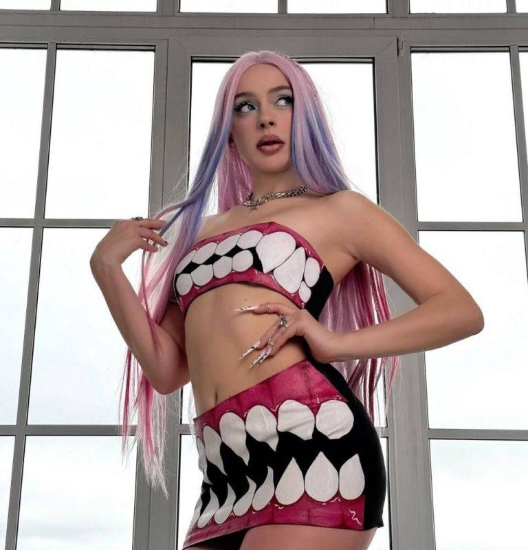 Мейби Бэйби скандальное фото | Моменты со съемок