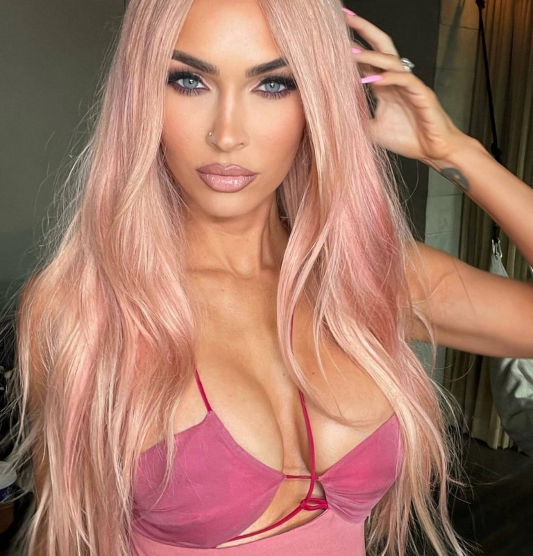 Меган Фокс в нижнем белье | Контент 18+