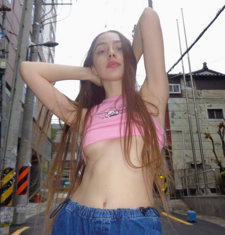 Мейби Бэйби скандальное фото | Моменты со съемок