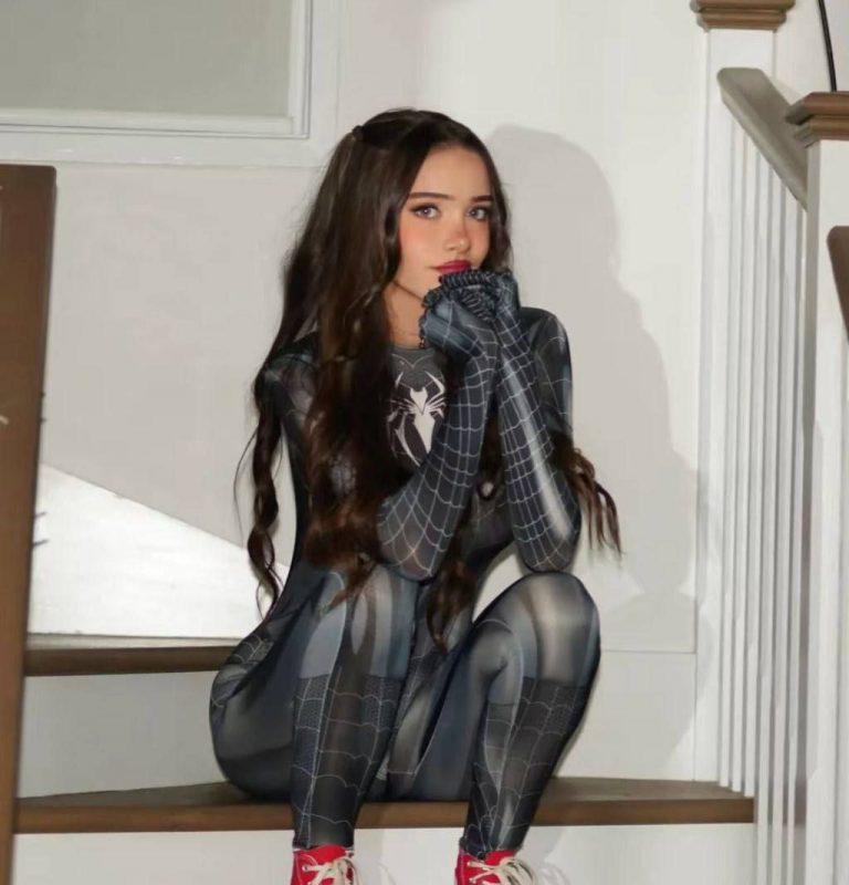 Lydia Violet случайные кадры | Жизнь за кадром