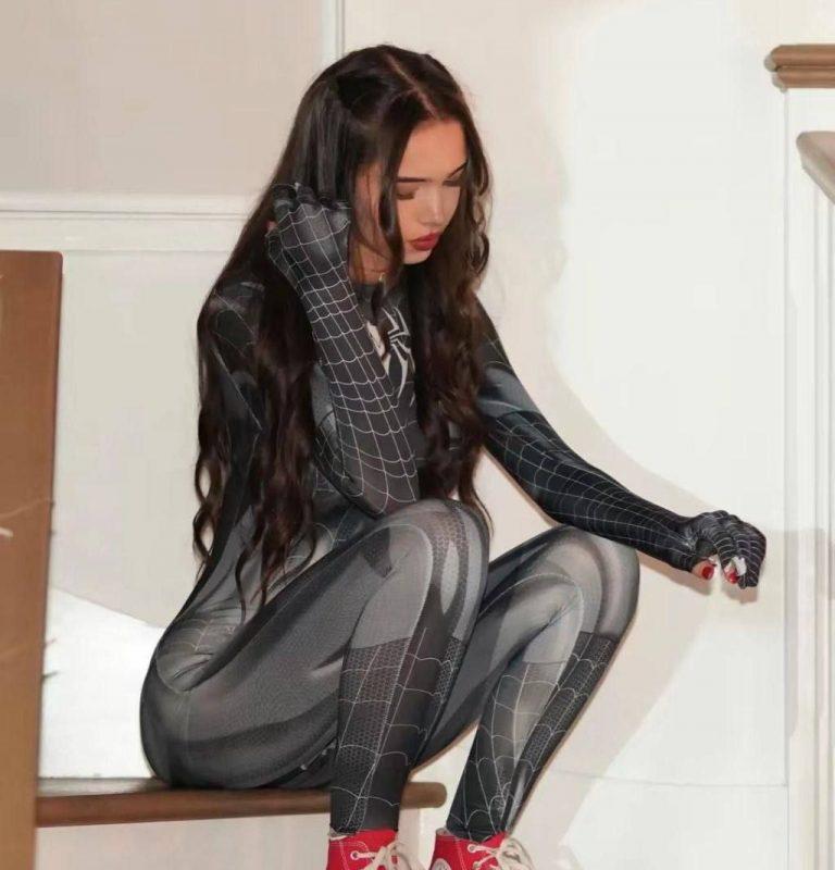 Lydia Violet случайные кадры | Жизнь за кадром