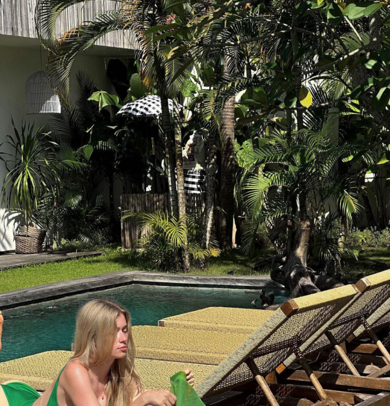 Инст Рина без цензуры | Смелые ракурсы