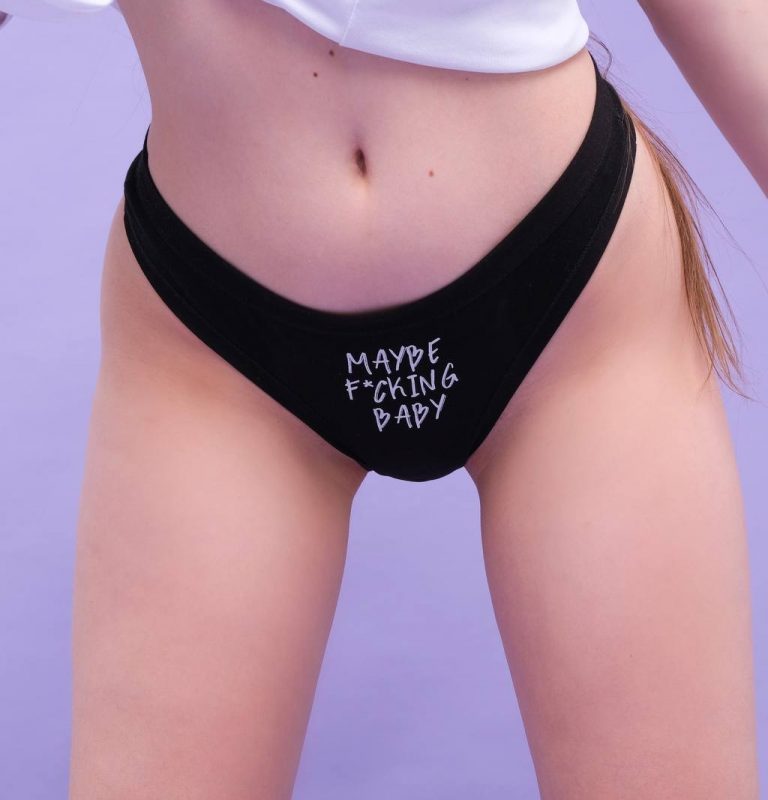 Мейби Бэйби скандальное фото | Моменты со съемок